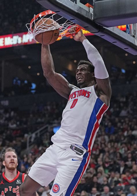 pistons odds|Golden State Warriors at Detroit Pistons odds, picks and predictions.